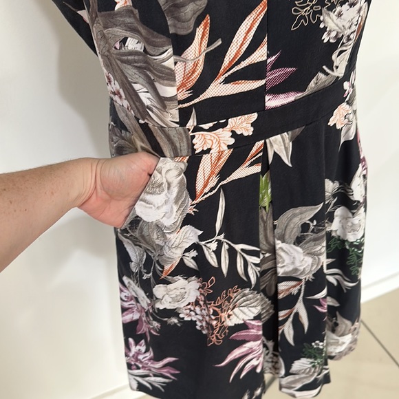 Portmans distressed size 12 black floral dress - Picture 5 of 16